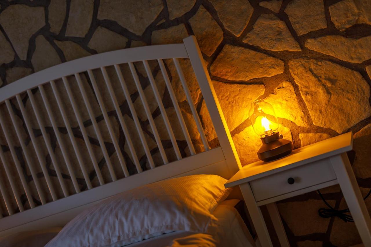 Rustic Apartment Evelin Krk Town Exteriér fotografie